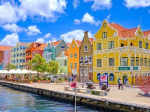 Shopping Curacao